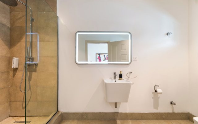 Aima Apartments
