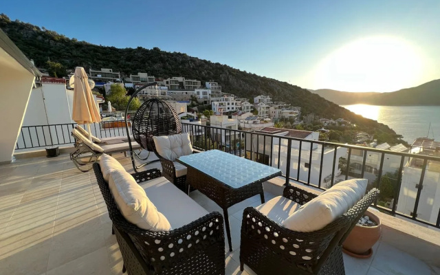 Charming 4-bed Villa in Kalkan Magnificent View