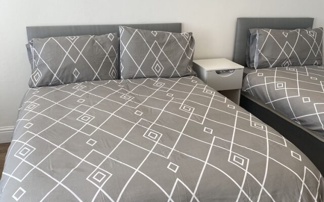 Large 3 bed House Sleep 10 Anfield Liverpool