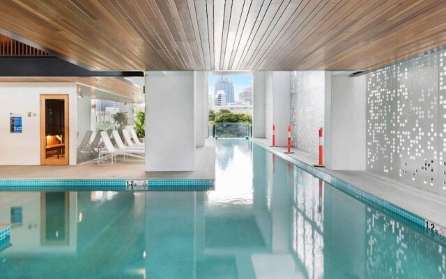 Airhome Southbank Riverside Tower