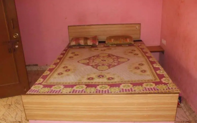 Purushottam Guest House