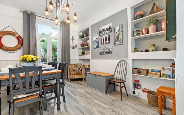 Sunbury Villa - Close to Town and Beaches