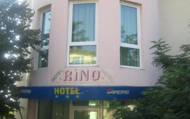 Hotel Rino