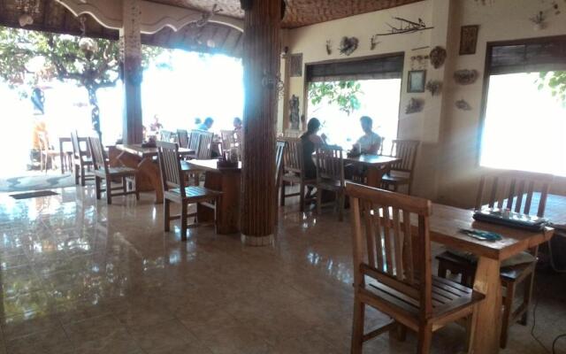 Sunrise Cafe Bungalows