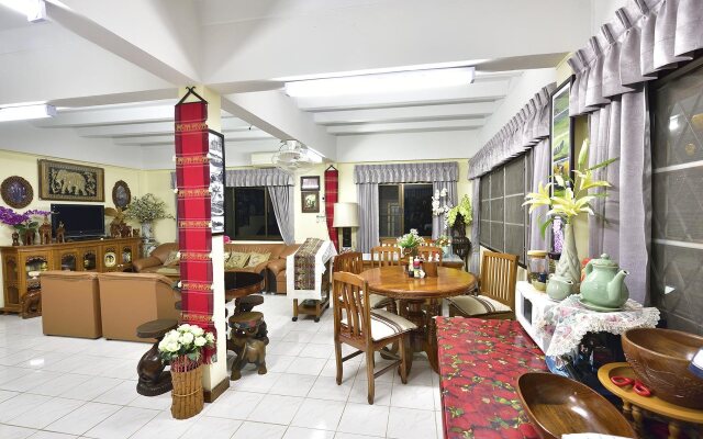 Saithong House