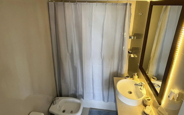 Rent Up -Monoamiente luminoso con vista