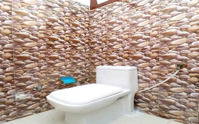 Oyo 37097 Raj Apartments