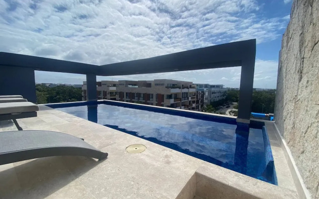 ¡bello Zen PH 2 Terraces for 4 People!