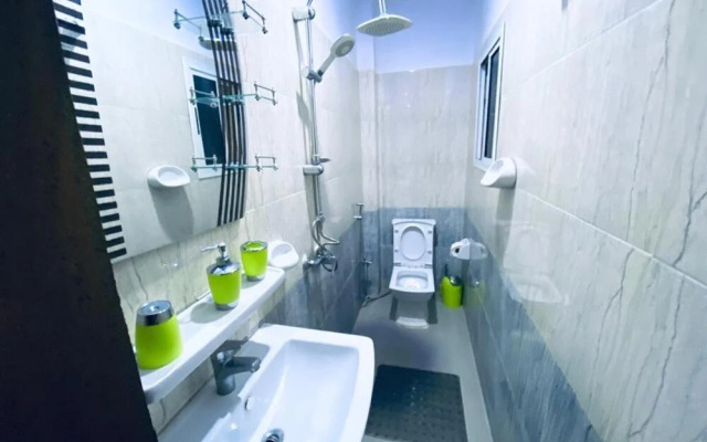 Mam Lovely 3-bed Apartment in Dakar-almadies