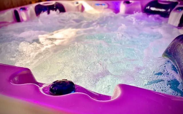 Beautiful Hot Tub Suite in Lytham St Annes