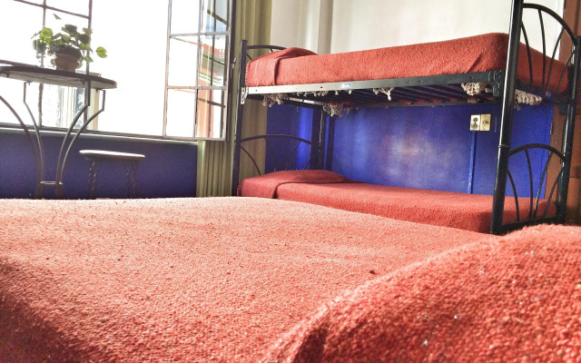 La Casa Del Tio Hostel