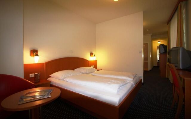 Suite Hotel 900m zur Oper