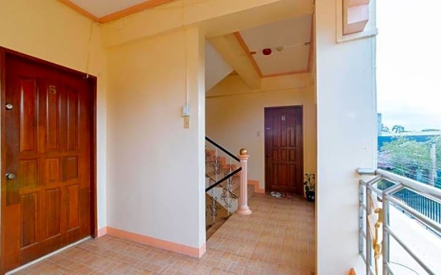 RedDoorz @ Q Abeto Street Mandurriao