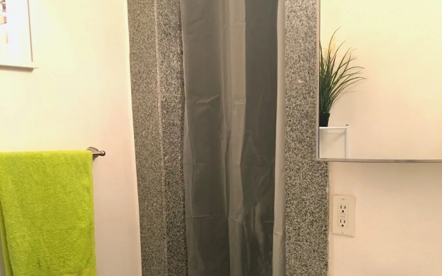 Macy Empire Apartments