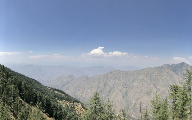 Club Mahindra Pristine Peaks, Naldehra