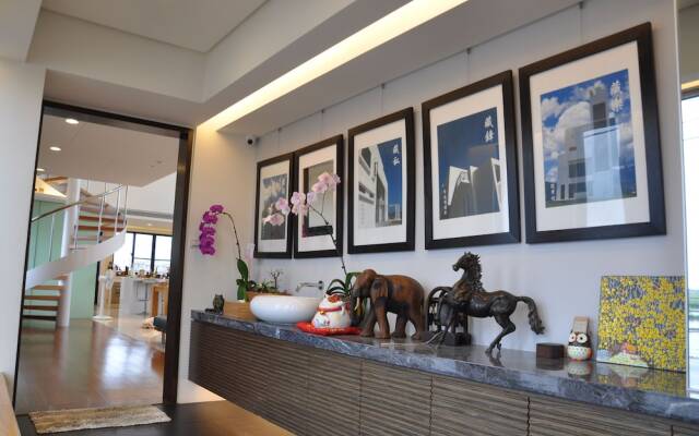 Yutian House