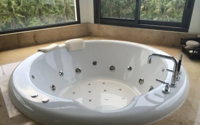 6 Bedroom Waterslide Villa SDV146-By Samui Dream Villas