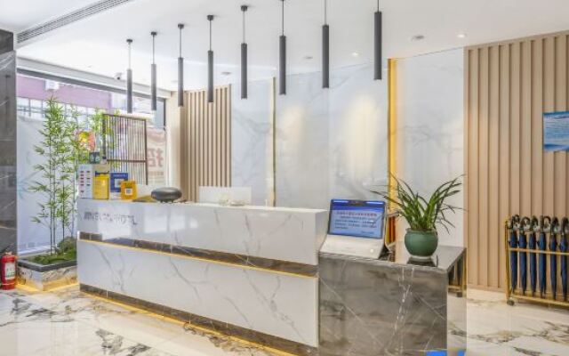 QIANNA HOTEL GLORIOUS (Jiyuan Municipal Government)