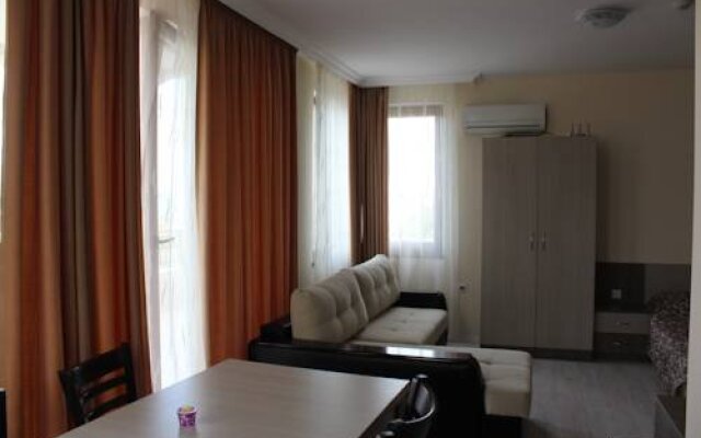 Brilliant Aparthotel