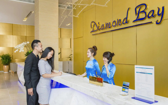 Diamond Bay Condotel