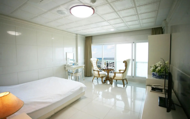 Donghae Boyang Hot Spring Convention Hotel