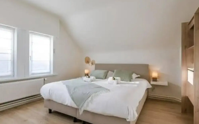 Spacious House With Garden for Family and Friends