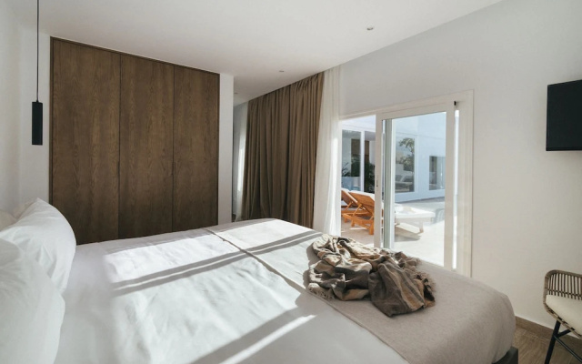 Alava Suites