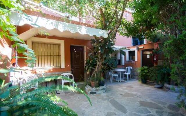 Apartamentos Turisticos Trajano
