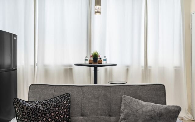 Central Condado Trendy Escape