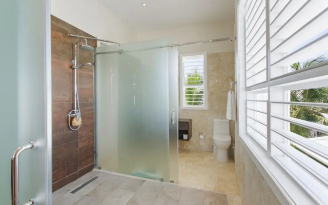 Stunning 6BR Villa With Ocean View in Cap Cana