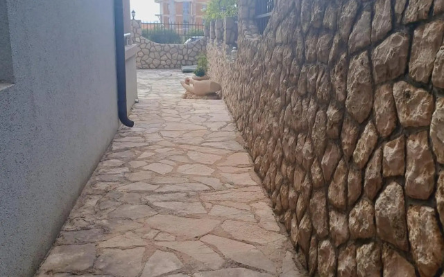 Sea House Apartments