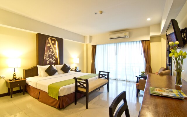 Golden Sea Pattaya Hotel