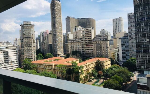 Downtown Republica Akile