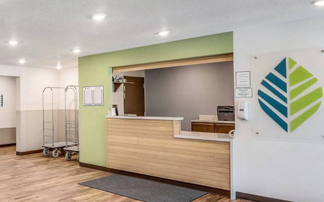 Woodspring Suites  West Des Moines