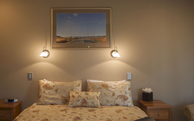 Blue Ridge Studios and Bed & Breakfast