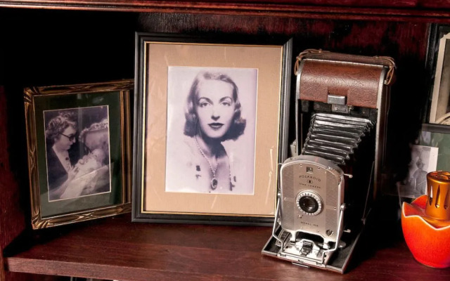 The Reynolds Mansion