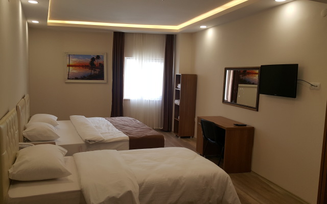 Sanli Hotel Blue