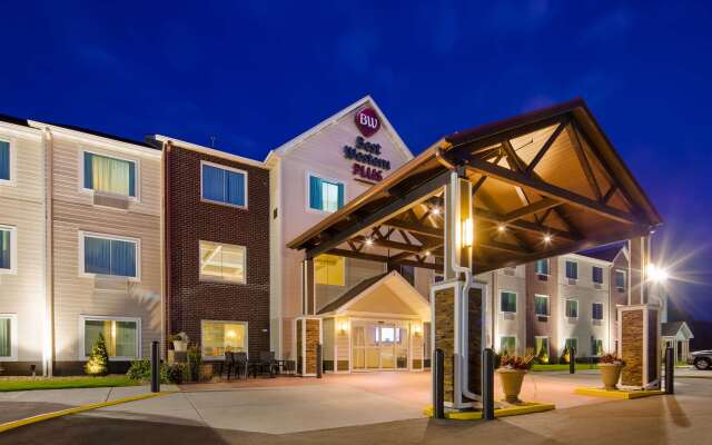 Best Western Plus Menomonie Inn & Suites