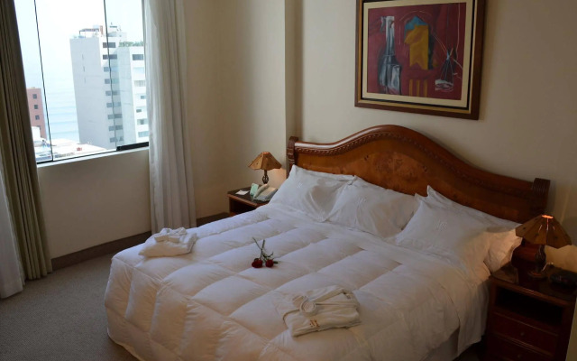 Miraflores Colon Hotel