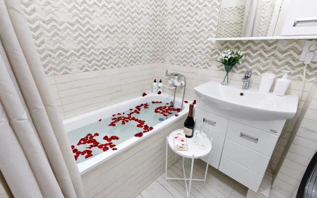 Апартаменты на улице Селезнёва 4/15к1