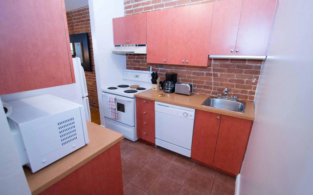 LikeAHotel - Les McGill, Vieux Montreal