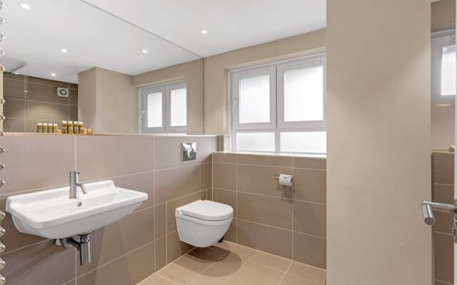 Belgravia Apartment 8