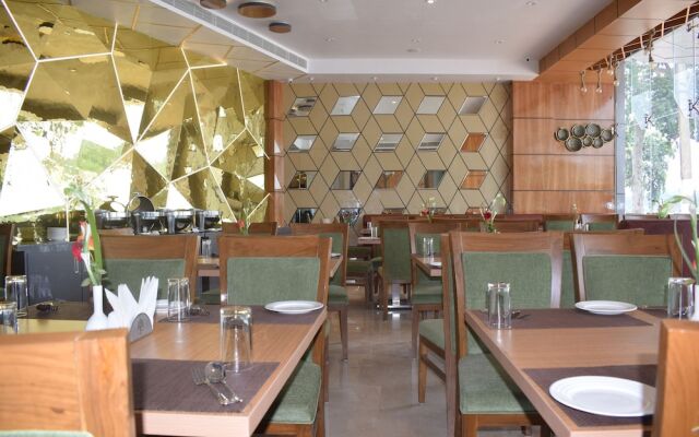 Hotel Akash Sarovar