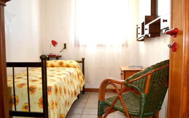 Villetta Carlotta Air conditioned House on two Levels in San Foca