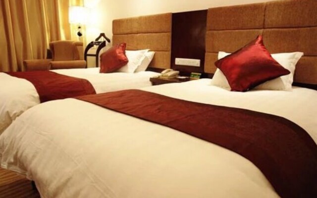 Dunhuang Golden Leaf Hotel