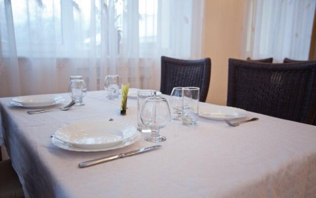 Green Park Hotel