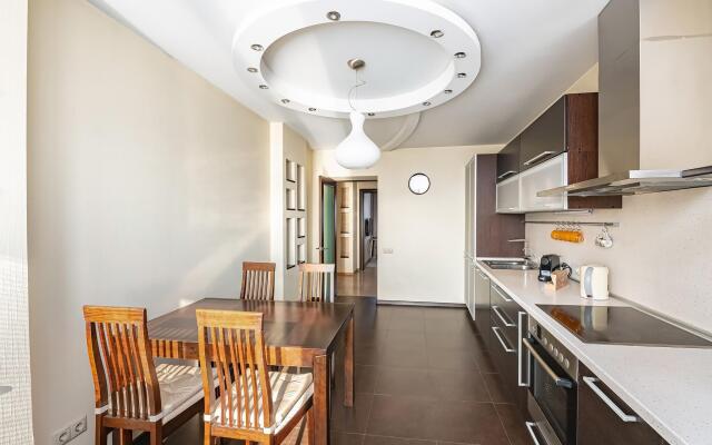 Бель на Семеновской