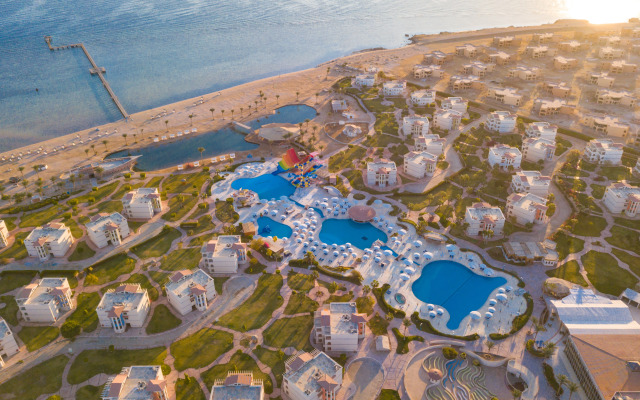Royal Pharaoh Resort & Aqua Park