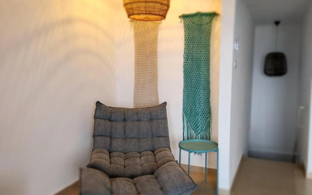 לוויס פלייס 5/2