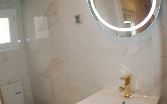 Apartamento con terraza céntrico moderno Nuevo